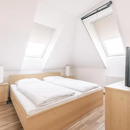 Bed and breakfast Feichthub 4*