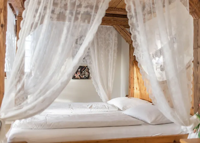 Feichthub Oda ve Kahvaltı