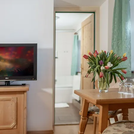 Feichthub Panzió Nussbach